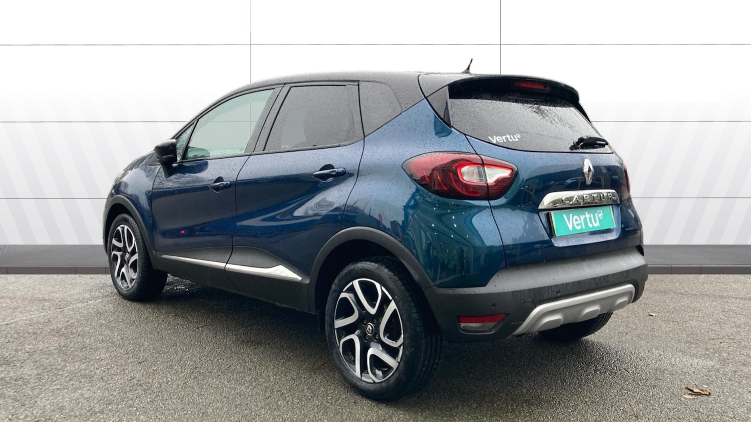 Used Renault Captur 2018 for sale - 76637577: Photo 2