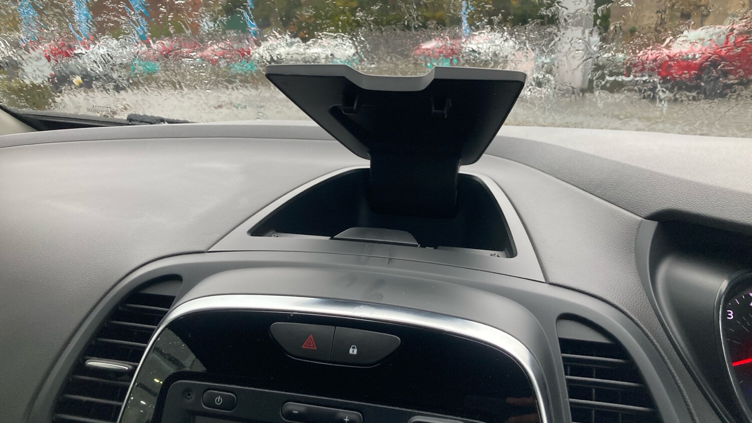 Used Renault Captur 2018 for sale - 76637577: Photo 45