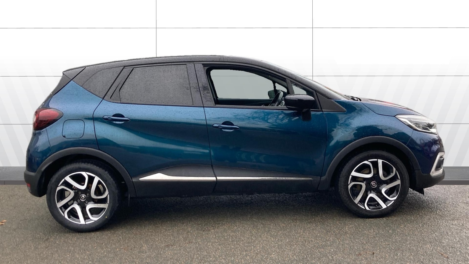 Used Renault Captur 2018 for sale - 76637577: Photo 5