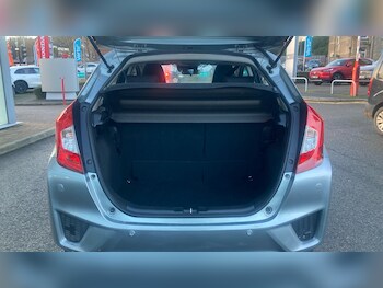 Used Honda Jazz 2016 for sale - 76749816: Photo