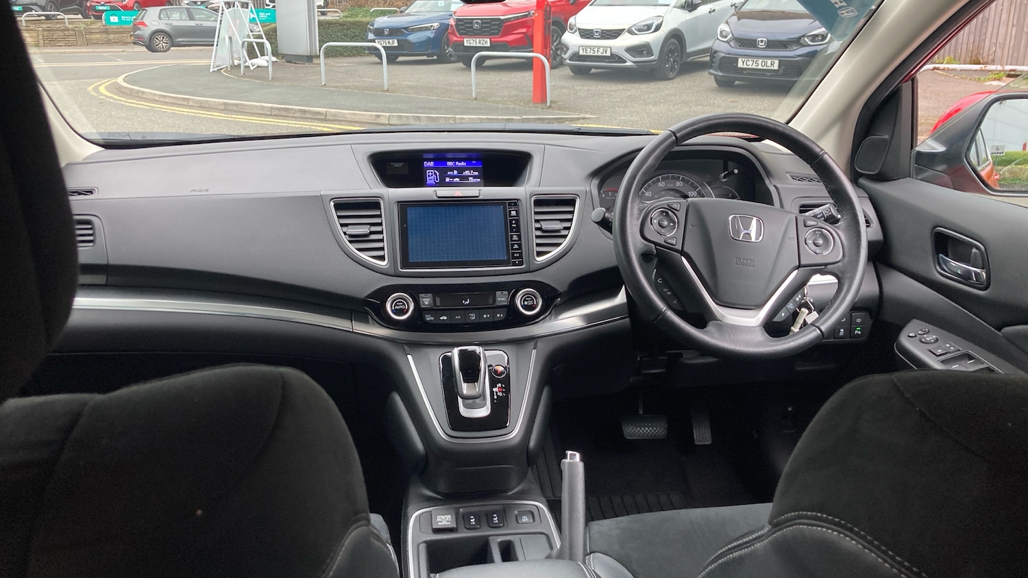 Used Honda CR-V 2018 for sale - 76492099: Photo 4