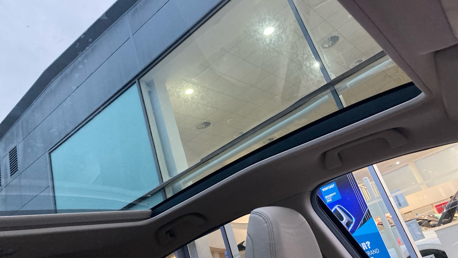 Used Honda CR-V 2015 for sale - 76808020: Photo 34