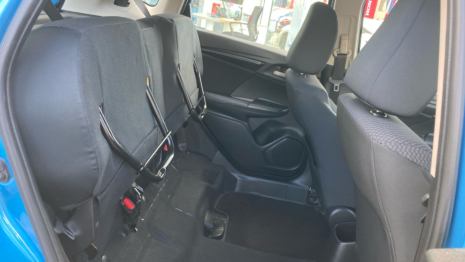 Used Honda Jazz 2018 for sale - 76684742: Photo 20