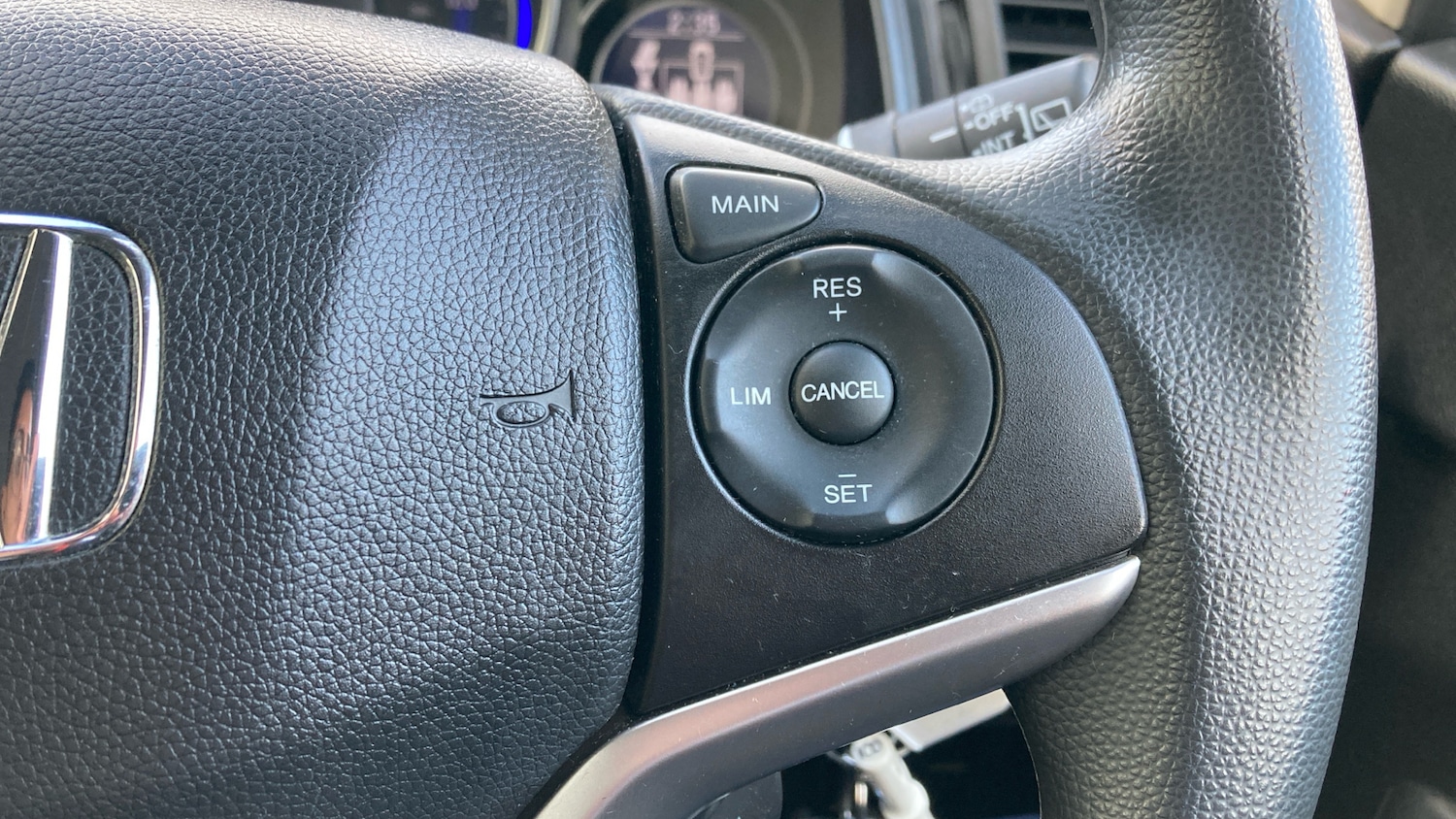 Used Honda Jazz 2018 for sale - 76684742: Photo 36