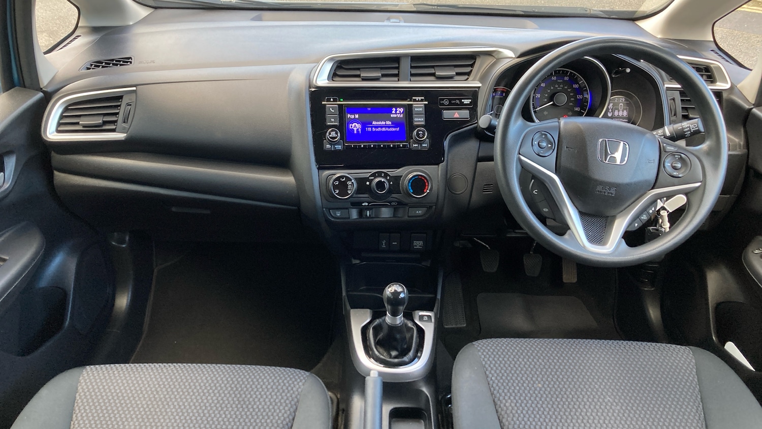 Used Honda Jazz 2018 for sale - 76684742: Photo 4