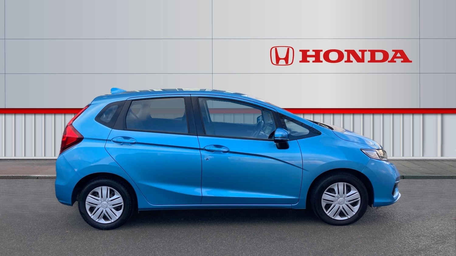 Used Honda Jazz 2018 for sale - 76684742: Photo 5