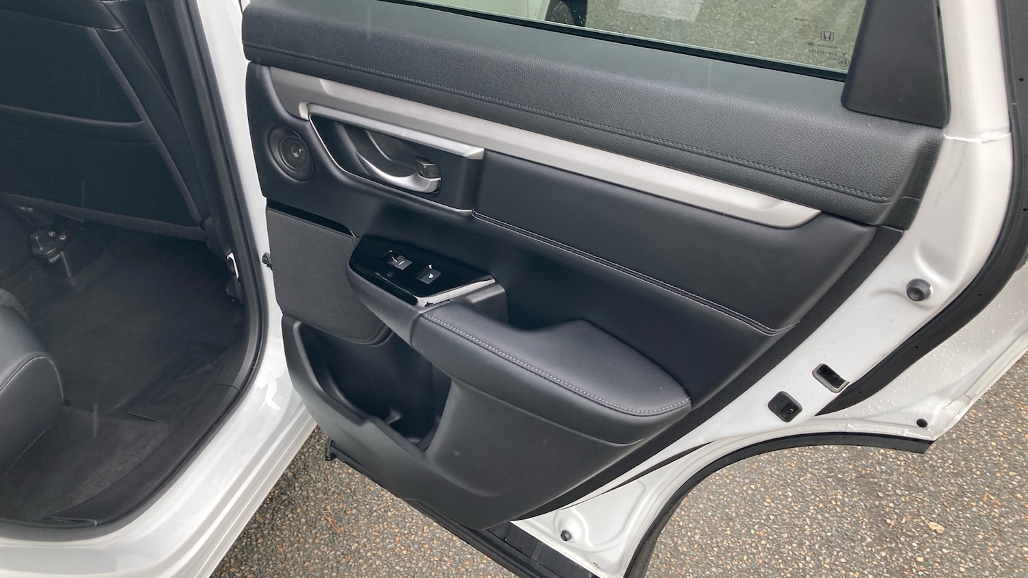 Used Honda CR-V 2023 for sale - 76627798: Photo 26