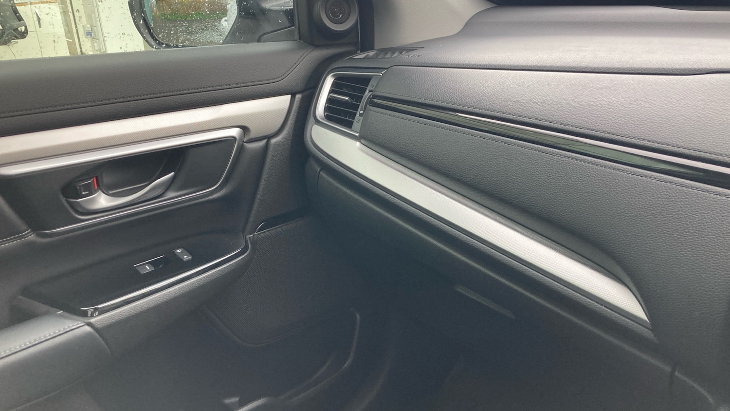 Used Honda CR-V 2023 for sale - 76627798: Photo 31