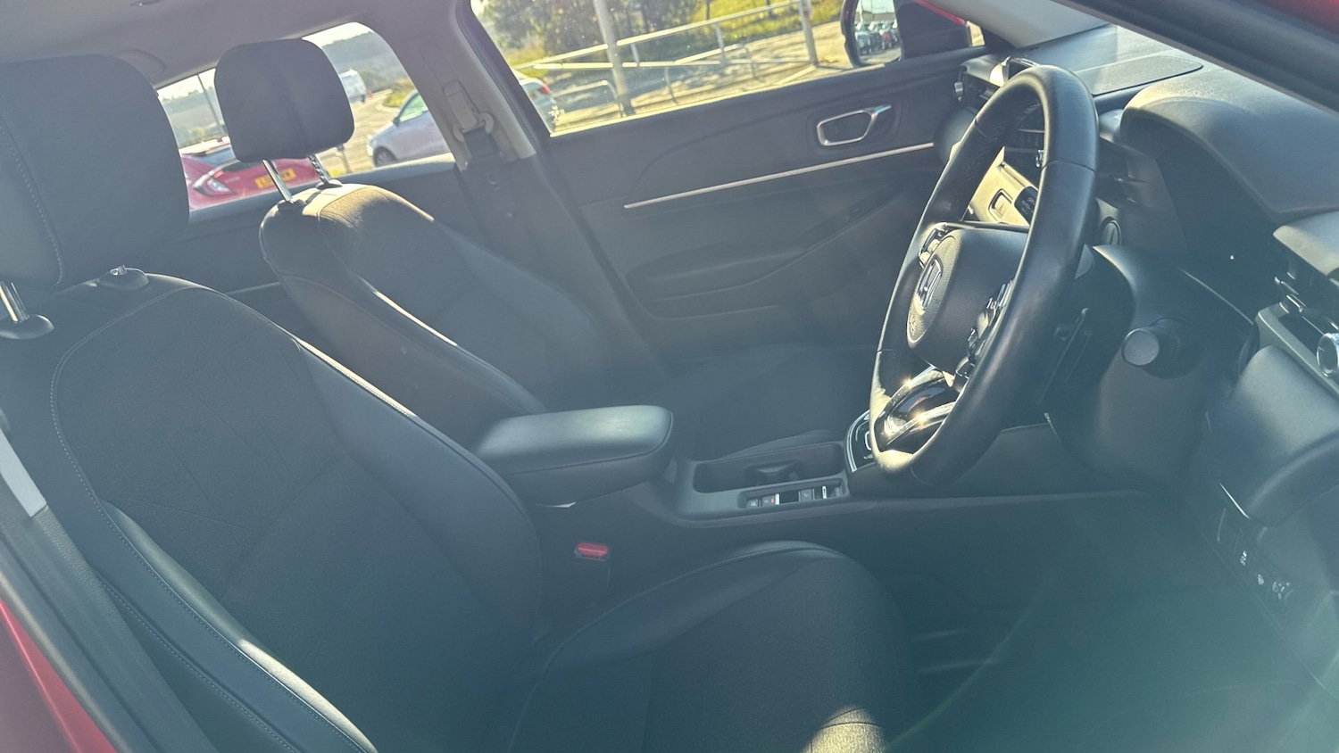 Used Honda HR-V 2022 for sale - 76492101: Photo 33