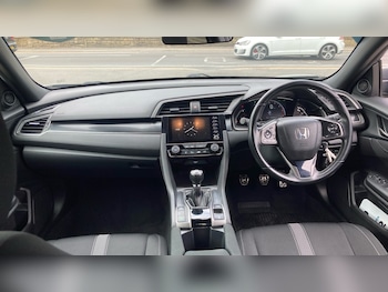 Used Honda Civic 2021 for sale - 75616460: Photo