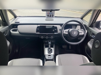 Used Honda Jazz 2020 for sale - 75535700: Photo
