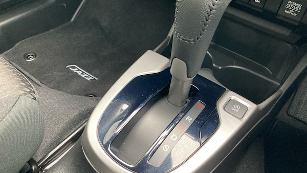 Used Honda Jazz 2019 for sale - 76322419: Photo 29