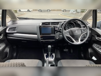 Used Honda Jazz 2019 for sale - 76322419: Photo