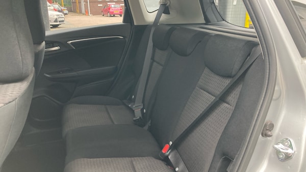 Used Honda Jazz 2019 for sale - 76322419: Photo 8
