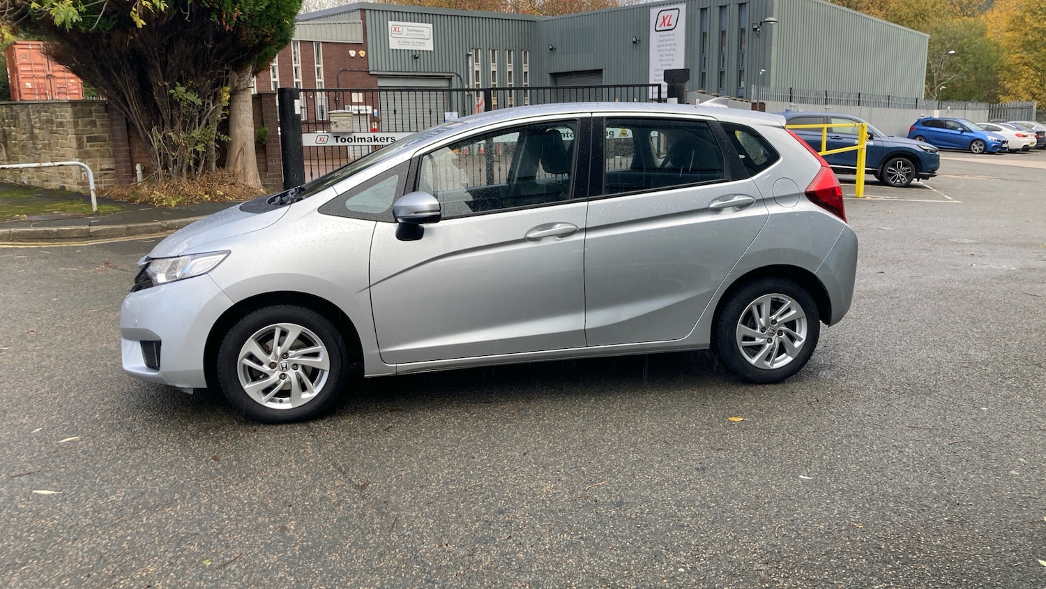 Used Honda Jazz 2017 for sale - 76465990: Photo 27