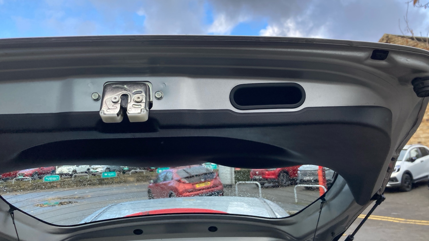 Used Honda Jazz 2017 for sale - 76465990: Photo 35