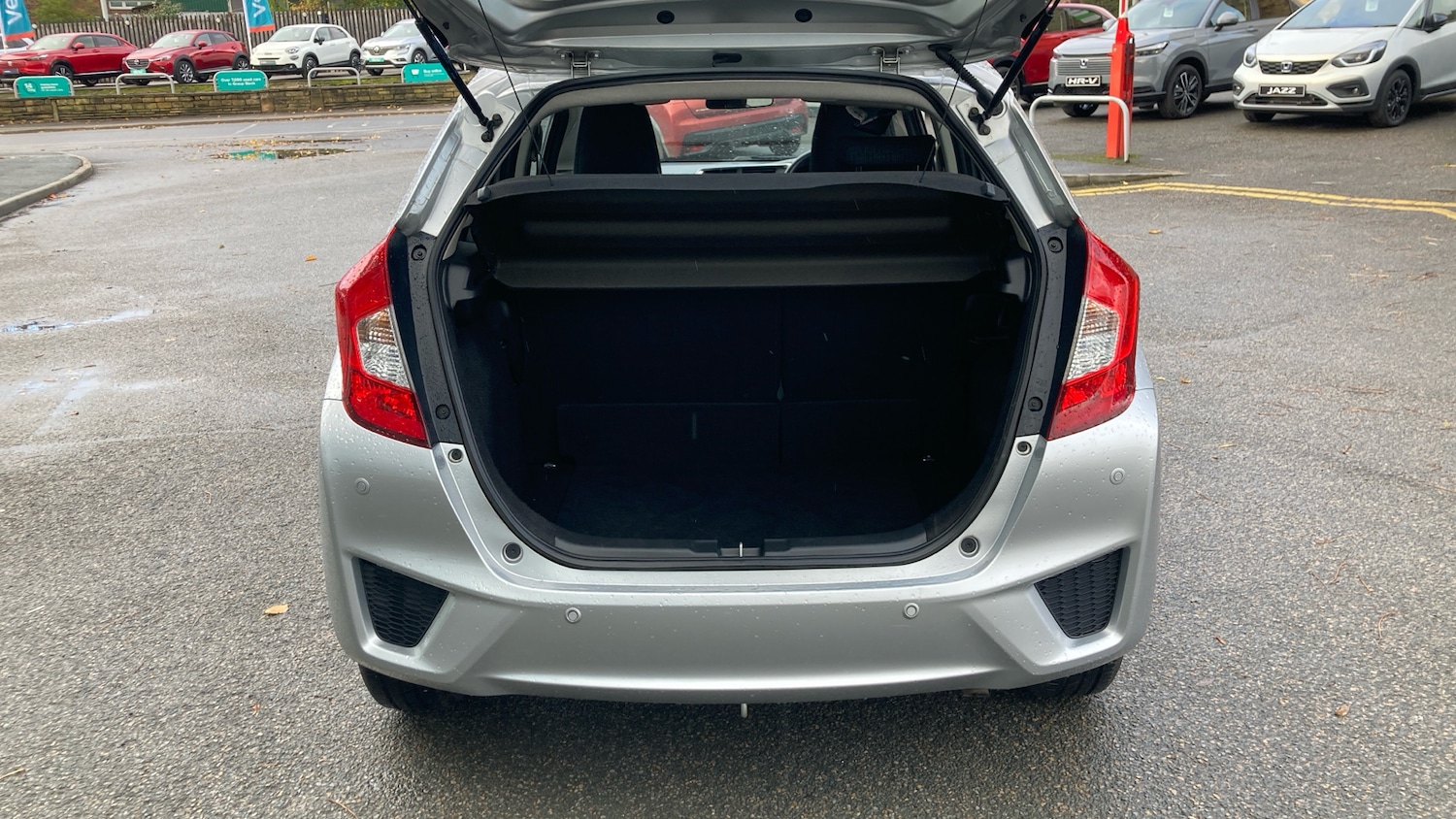 Used Honda Jazz 2017 for sale - 76465990: Photo 4