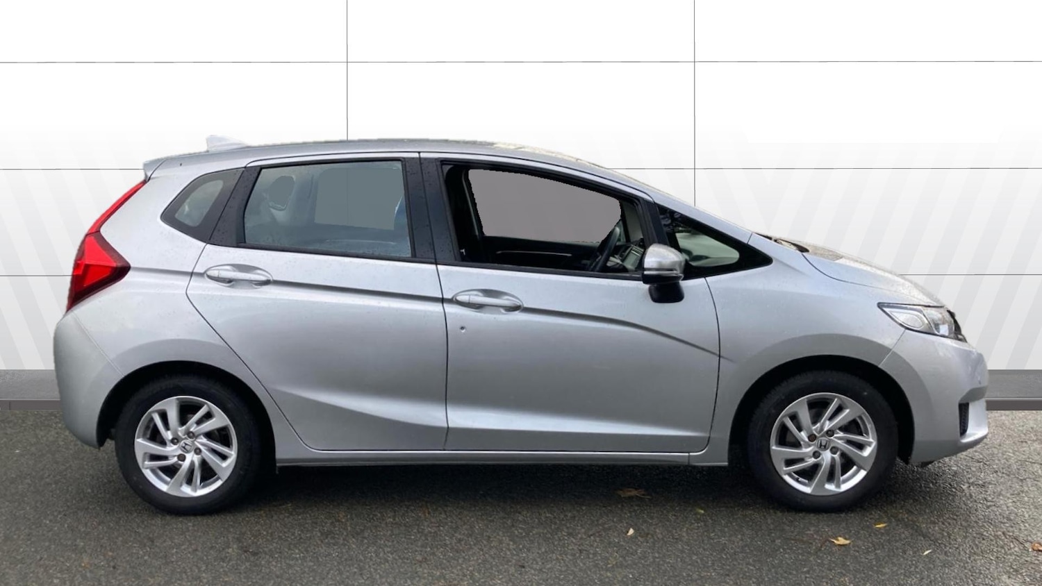 Used Honda Jazz 2017 for sale - 76465990: Photo 5
