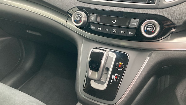 Used Honda CR-V 2018 for sale - 76184259: Photo 40