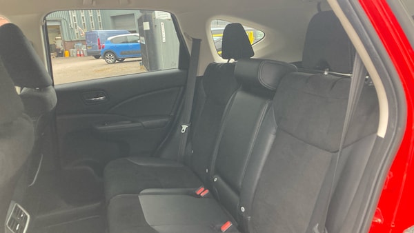 Used Honda CR-V 2018 for sale - 76184259: Photo 8
