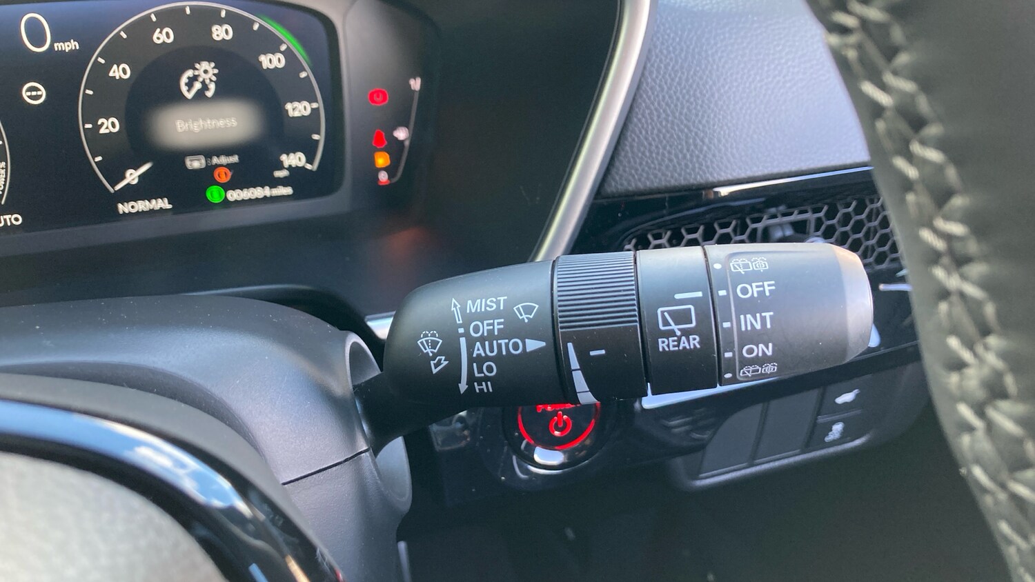 Used Honda CR-V 2023 for sale - 75910855: Photo 36