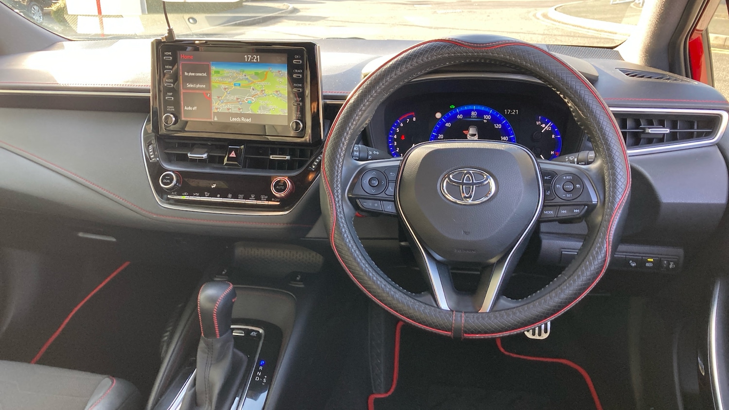 Used Toyota Corolla 2019 for sale - 77023943: Photo 11