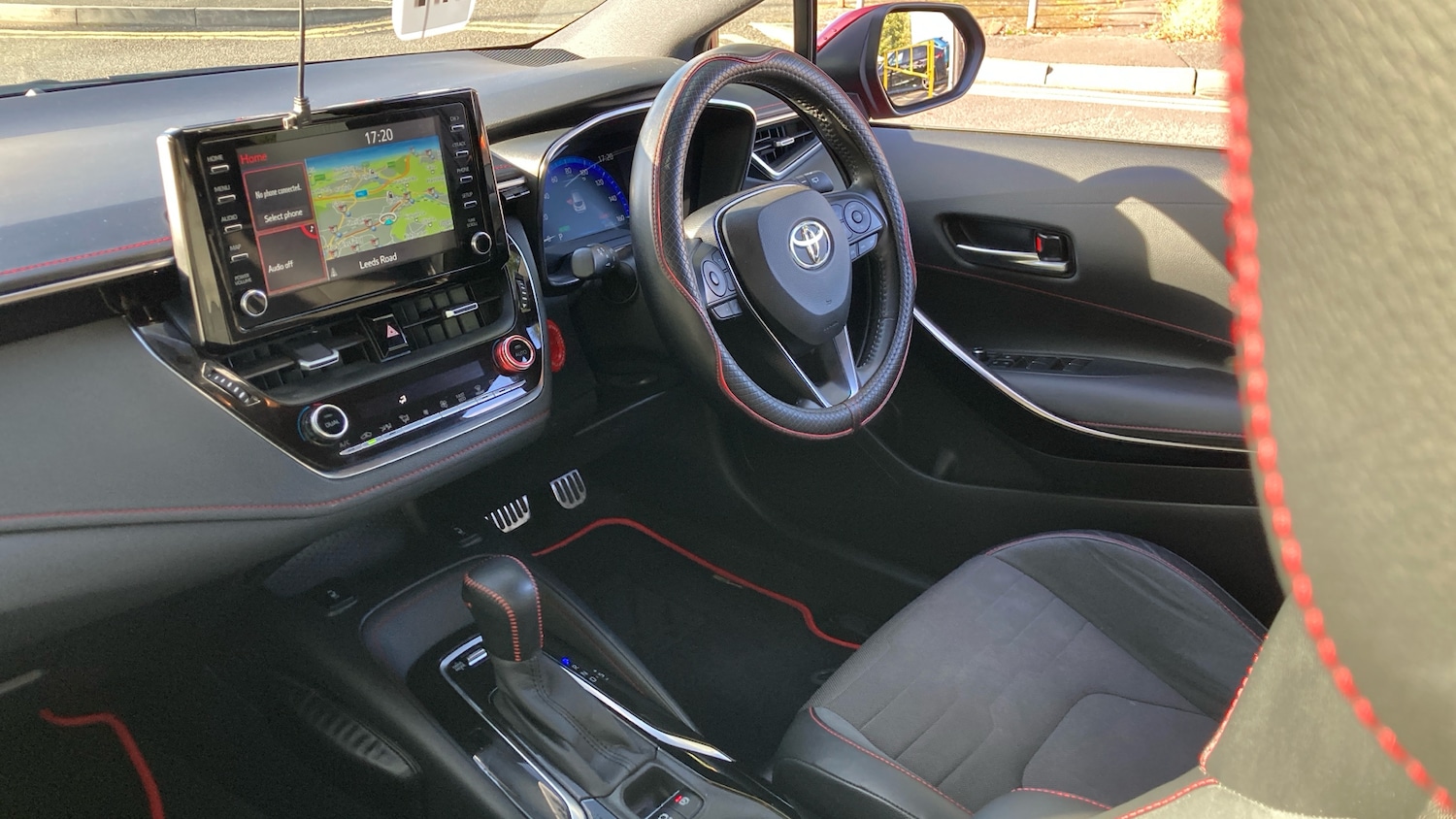 Used Toyota Corolla 2019 for sale - 77023943: Photo 9