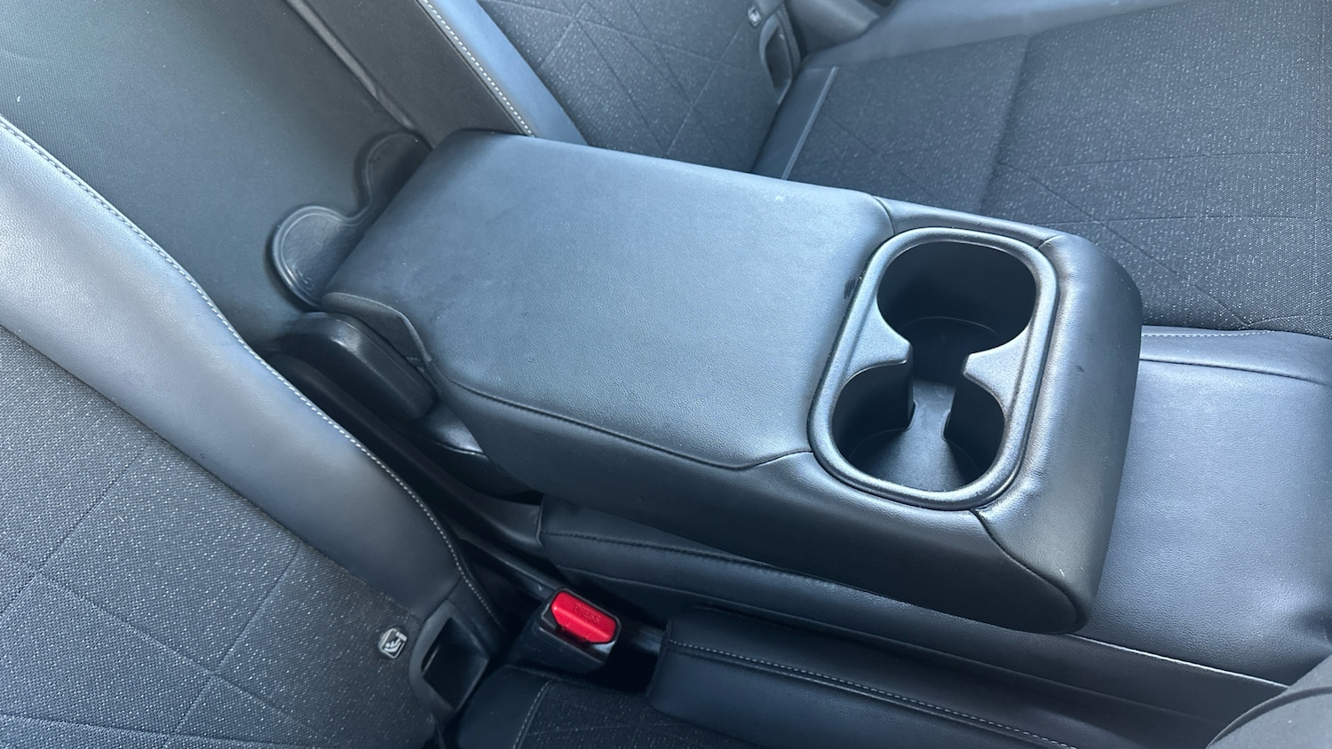 Used Honda HR-V 2022 for sale - 77379093: Photo 38