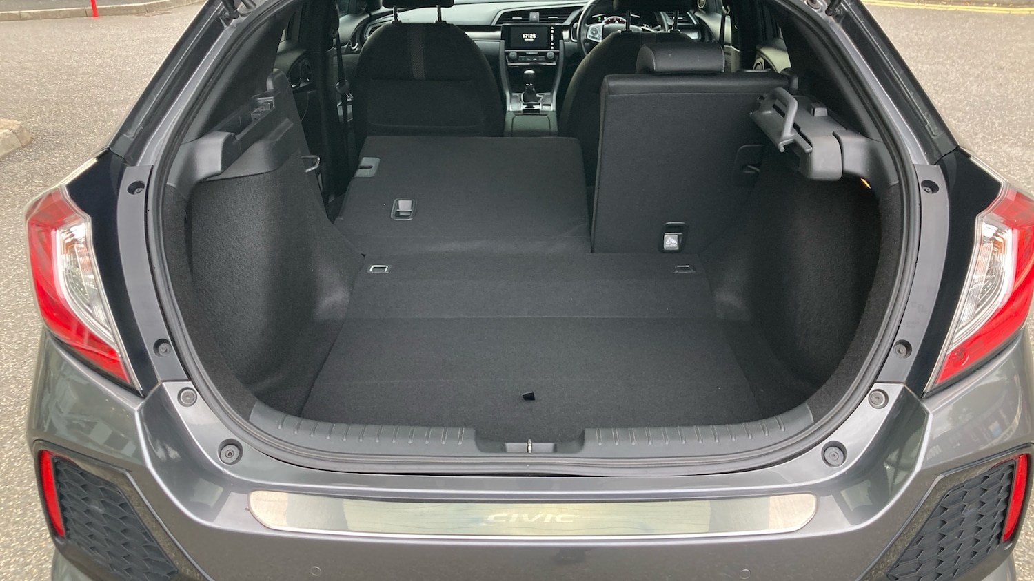 Vehicle 29