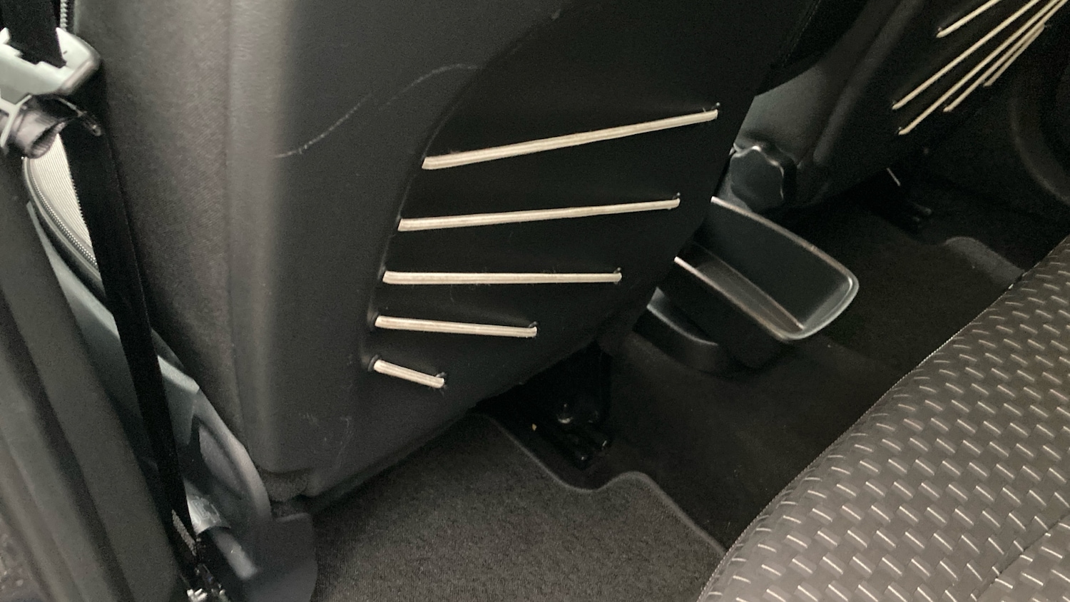 Used Renault Captur 2018 for sale - 76741045: Photo 38