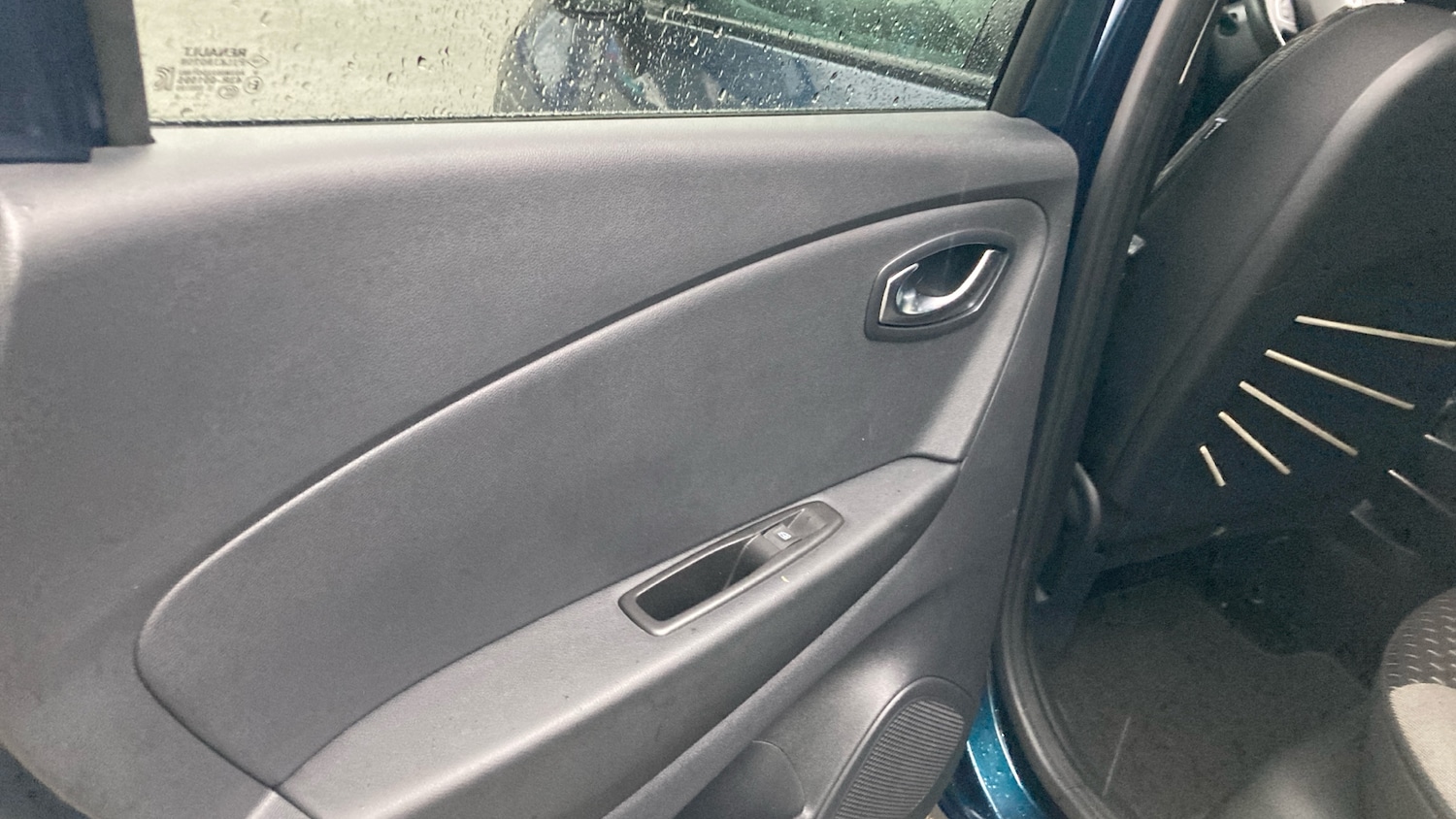 Used Renault Captur 2018 for sale - 76741045: Photo 39