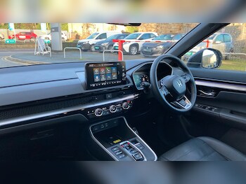 Used Honda CR-V 2025 for sale - 76891962: Photo