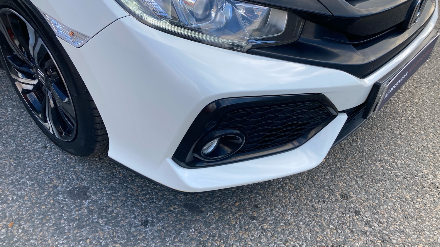 Used Honda Civic 2017 for sale - 76115733: Photo 13