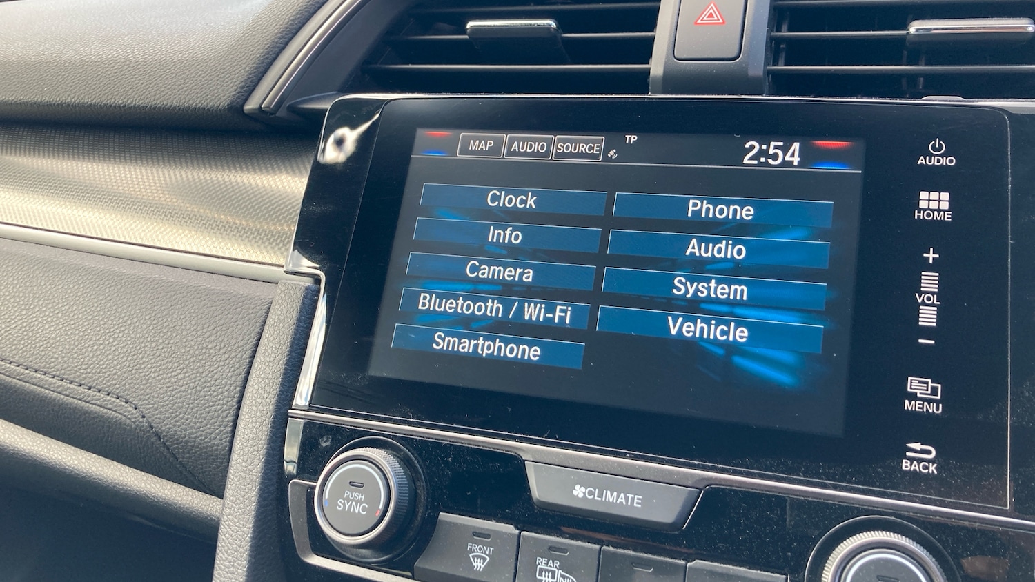 Used Honda Civic 2017 for sale - 76115733: Photo 40