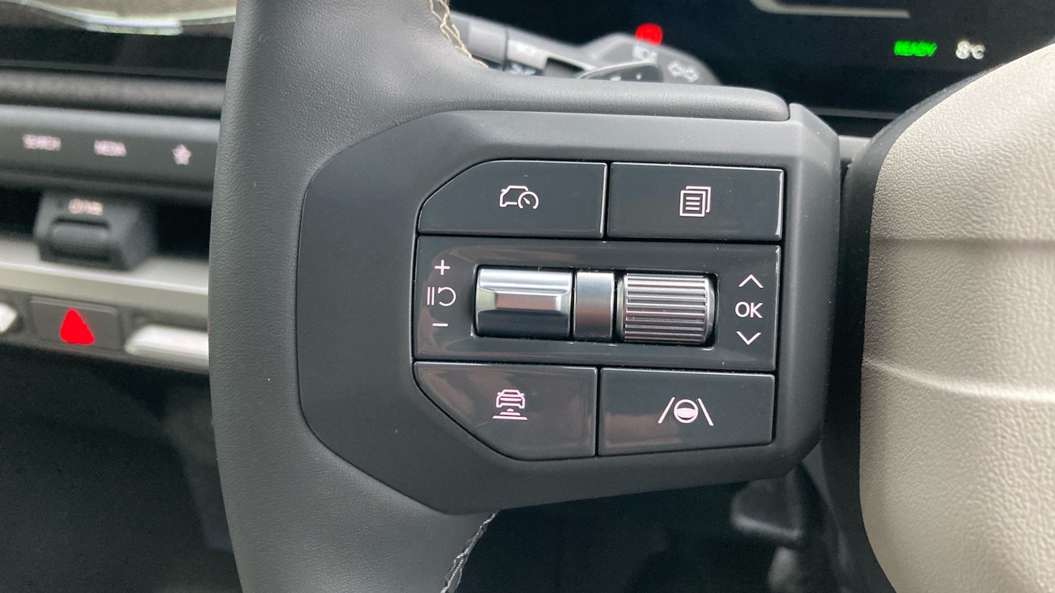 Used Kia EV3 2025 for sale - 77023272: Photo 39