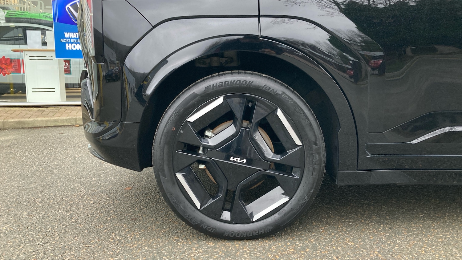 Used Kia EV3 2025 for sale - 77023272: Photo 7