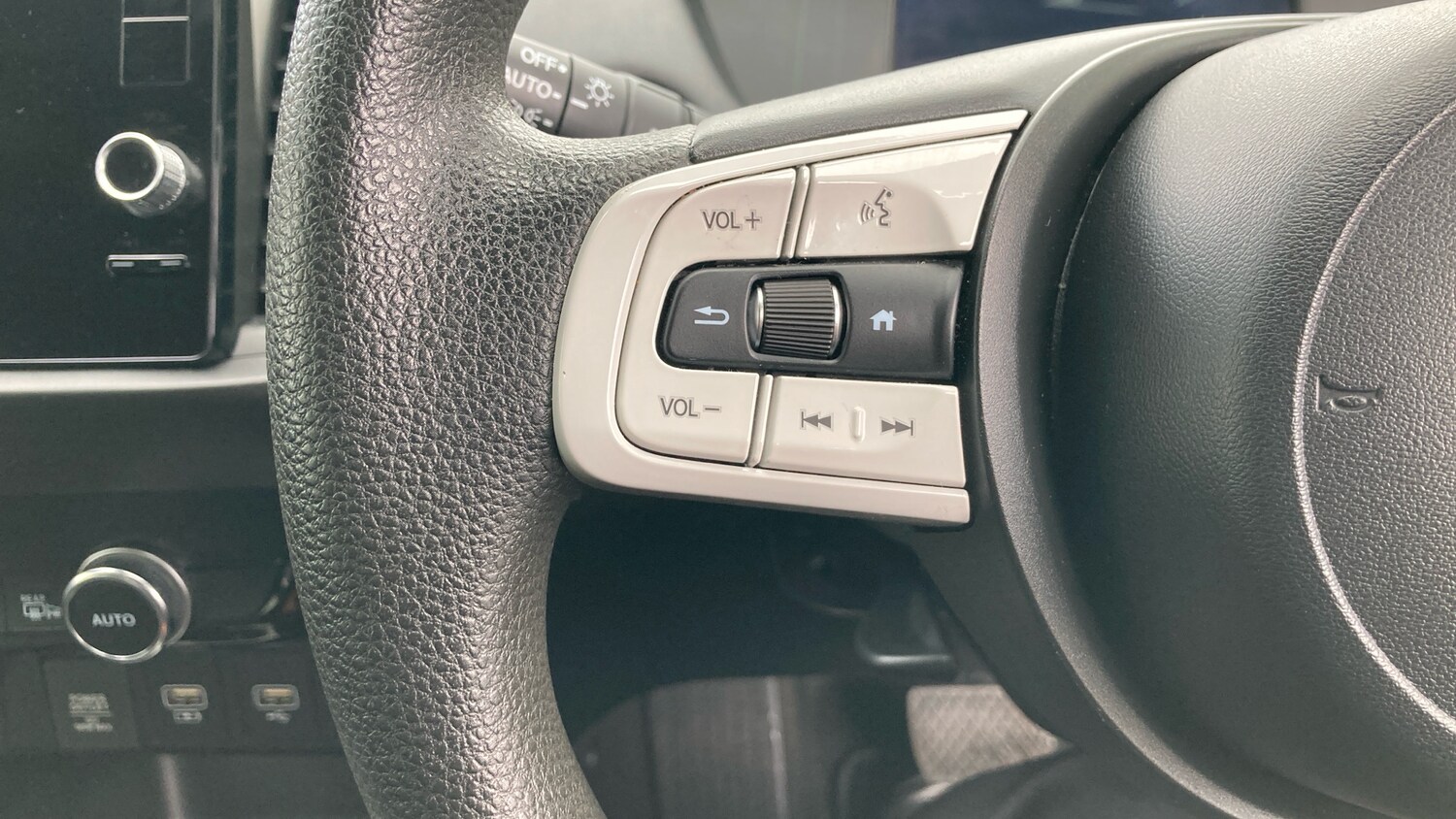 Used Honda Jazz 2022 for sale - 76599895: Photo 37