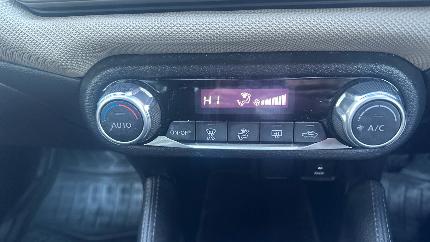 Used Nissan Micra 2017 for sale - 77116414: Photo 25