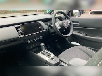 Used Honda Jazz 2025 for sale - 76186552: Photo 2