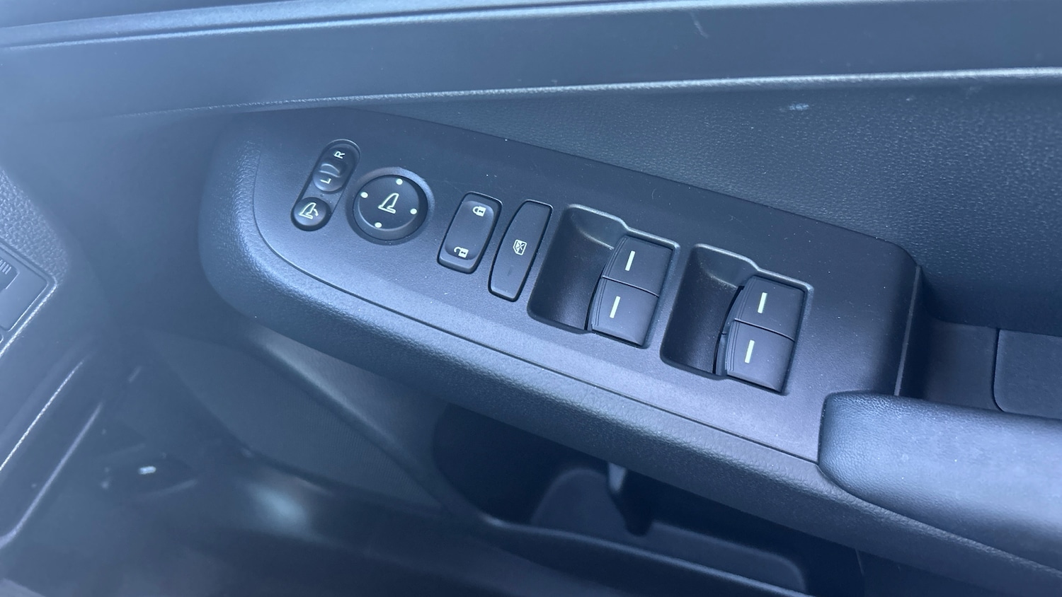 Used Honda HR-V 2024 for sale - 76611565: Photo 28