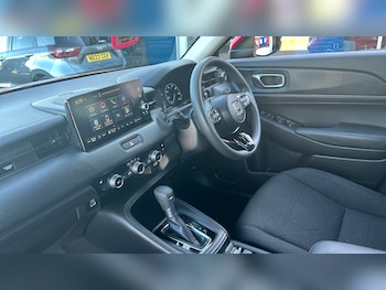 Used Honda HR-V 2024 for sale - 76611565: Photo