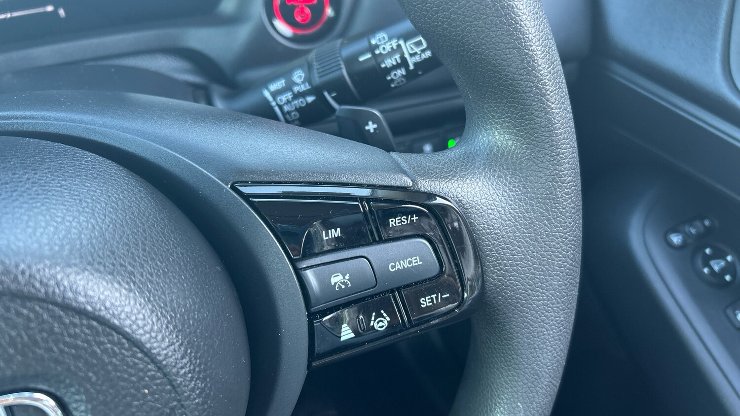 Used Honda HR-V 2024 for sale - 76611565: Photo 30