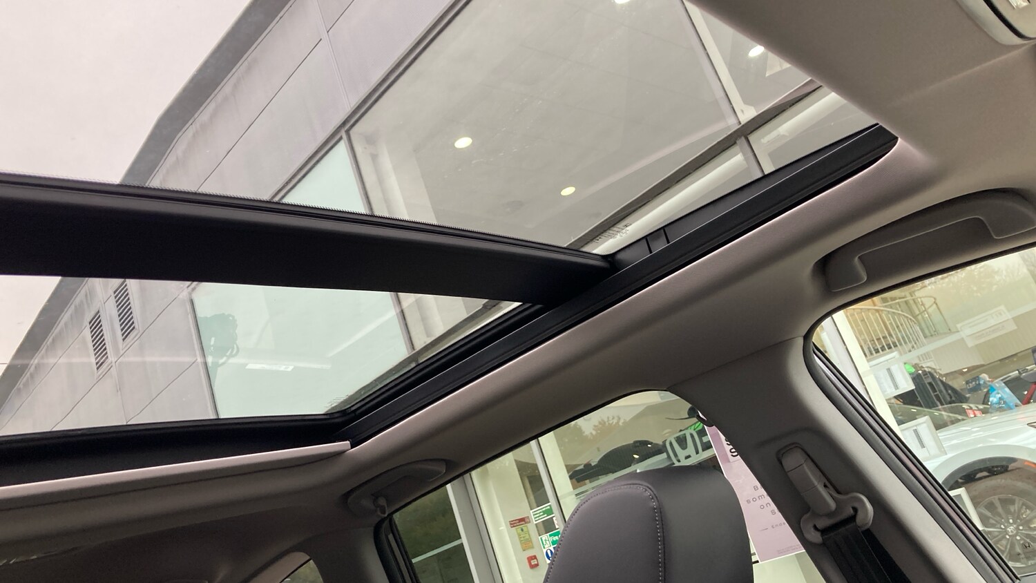 Used Honda CR-V 2022 for sale - 76322420: Photo 36