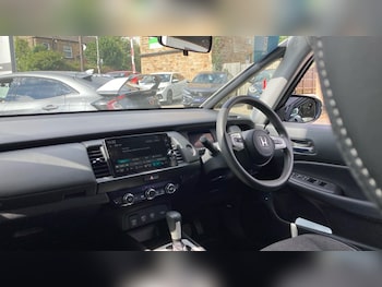 Used Honda Jazz 2020 for sale - 75596005: Photo