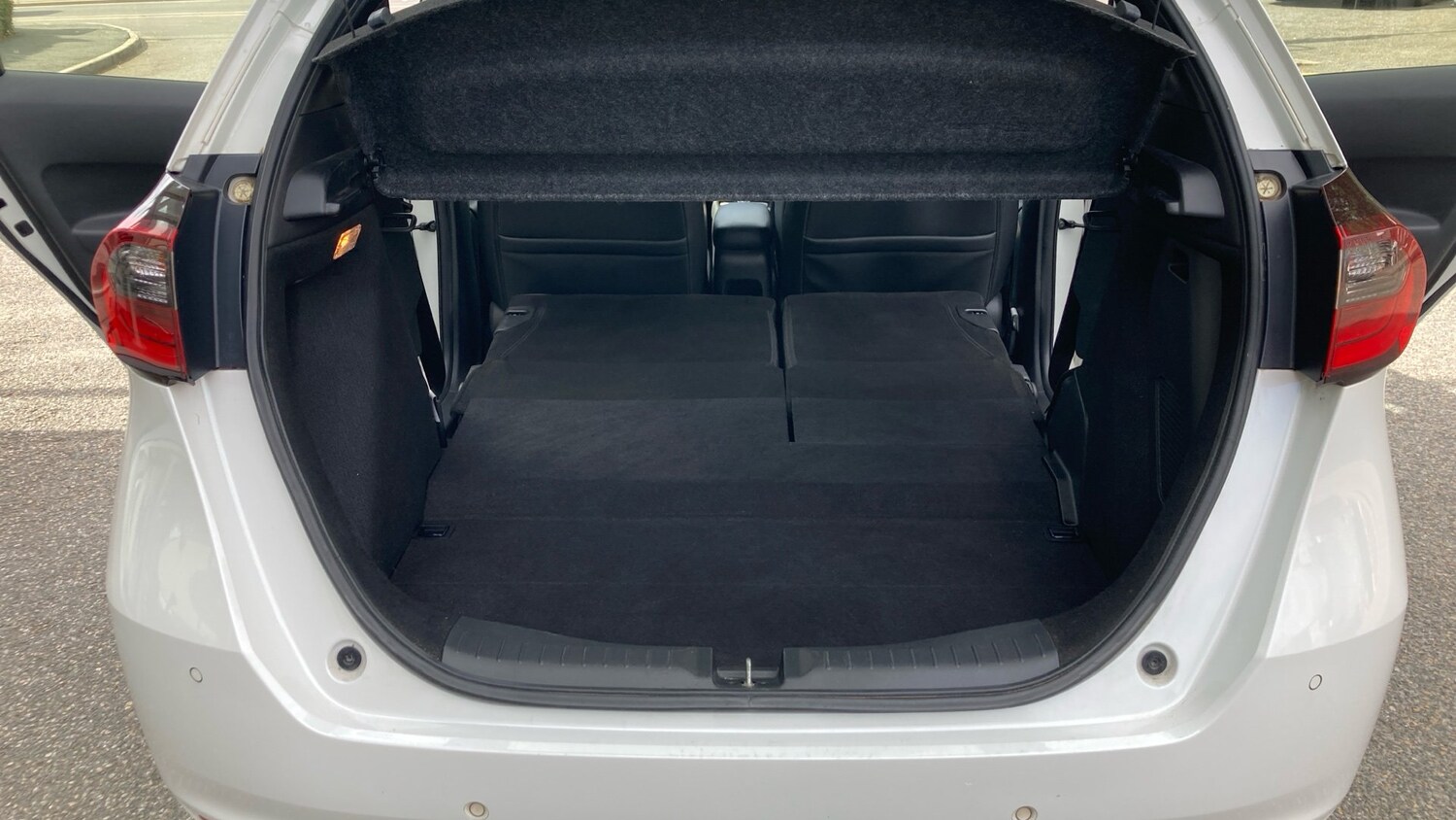 Vehicle 44