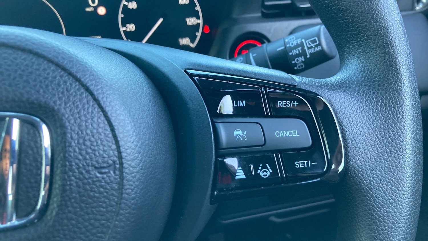 Used Honda HR-V 2023 for sale - 76510606: Photo 28