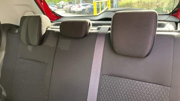 Used Suzuki Swift 2018 for sale - 76222146: Photo 15