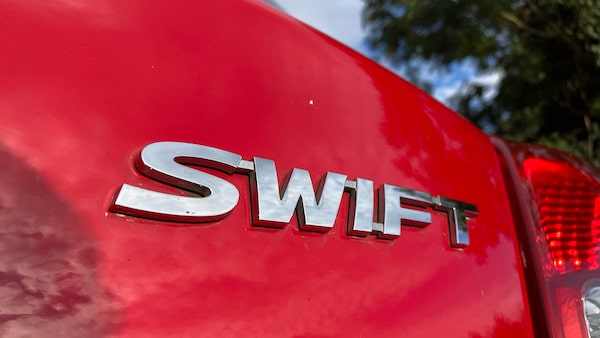 Used Suzuki Swift 2018 for sale - 76222146: Photo 26