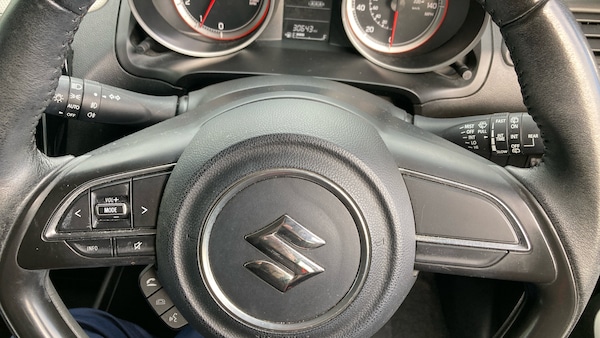 Used Suzuki Swift 2018 for sale - 76222146: Photo 45