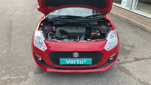 Used Suzuki Swift 2018 for sale - 76222146: Photo 8